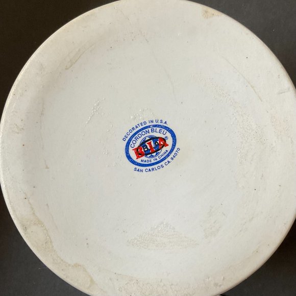 CORDON BLEU BIA Small Round Covered Rooster Casserole EUC - Picture 3 of 6